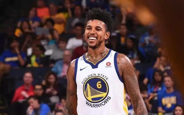 卡让对方 卡让对方