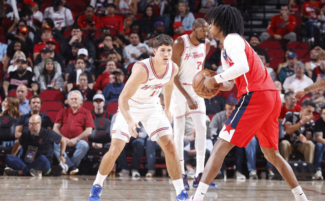 次先锋团建 次先锋团建